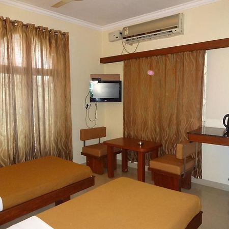 Sheetal Residency Bangalore Exterior foto
