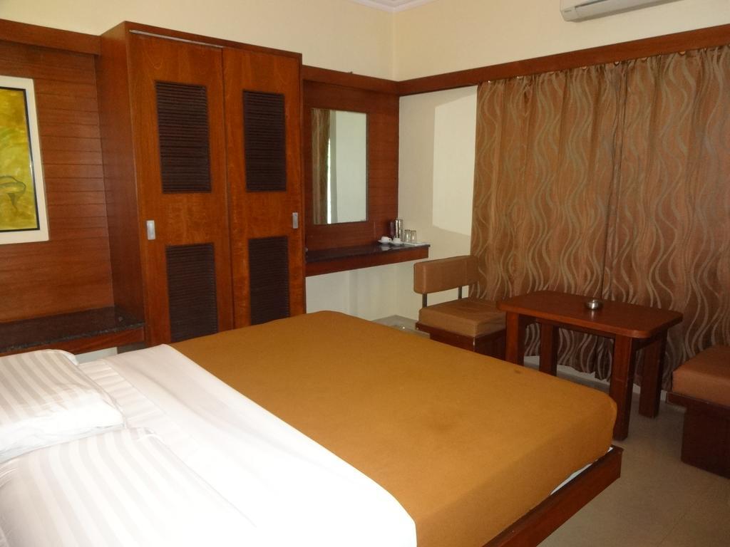 Sheetal Residency Bangalore Exterior foto