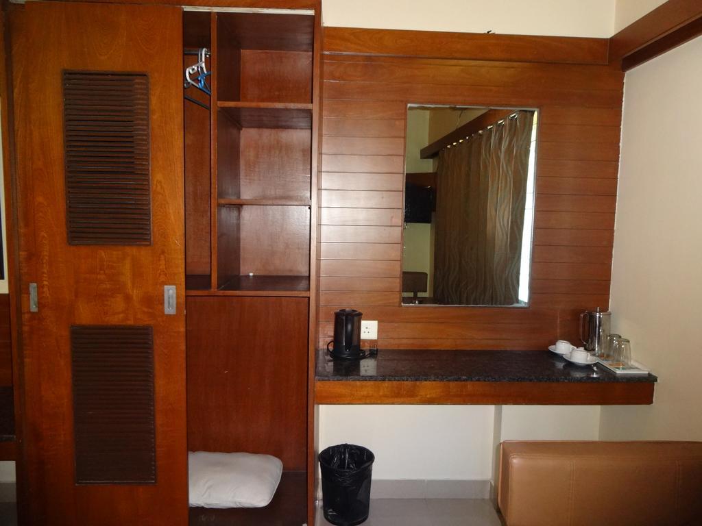 Sheetal Residency Bangalore Exterior foto